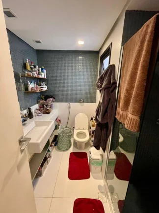 Imagem Alugo cobertura triplex em Ipanema classe AA