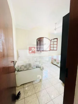 Imagem Sobrado para Venda em Santo André, Parque Jaçatuba, 3 dormitórios, 1 suíte, 3 banheiros, 7 vagas