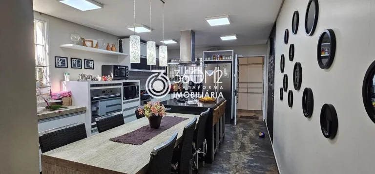 Imagem Sobrado para Venda em Santo André / SP no bairro Santa Maria