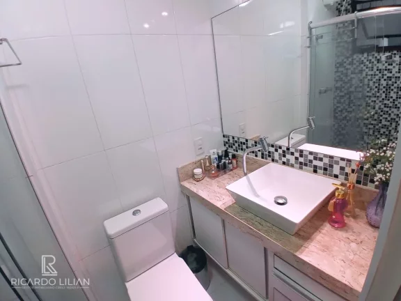 Imagem "Apartamento recém reformado de 3 dormitórios em condomínio charmoso e seguro no Jardim Santa Cruz!"