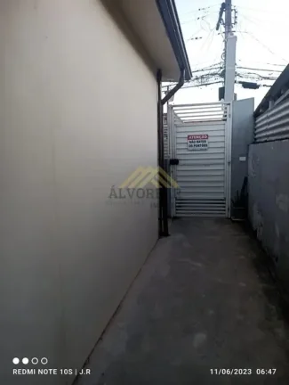 Imagem Duas Casas no Mesmo Terreno? Ideal para Morar ou Investir!