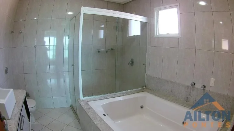 Imagem Apartamento com 4 Quartos Frente p/ Mar à Venda em Praia do Morro - Guarapari/ES