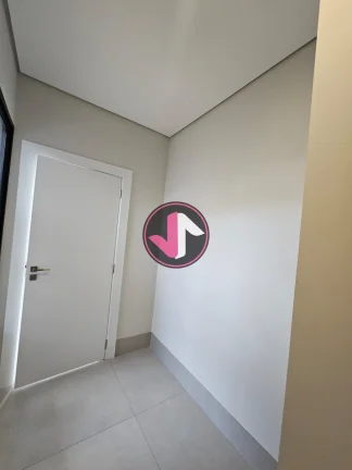 Imagem Venda Incrível em Cuiabá: Casa Neoclássica no Condomínio Villa Jardim Descubra o luxo e a elegâ...
