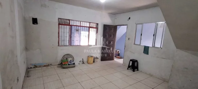 Imagem São 3 Casas de 3 Cômodos, 134m², Escritura, 1 Vaga, Água e Luz separadas no Parque Boa Esperança, Mauá-SP