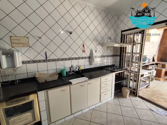 Imagem Casas para Alugar em Juquehy, 550 metros da praia, piscina, churrasqueira, 04 dormitórios, Max 16 pessoas | Juquehy Imobiliária
