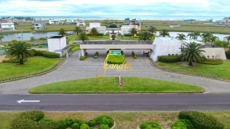 Imagem Terreno a condomínio Beira mar, Beira Lago