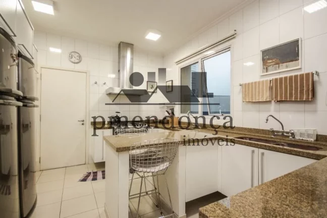 Imagem Apartamento Alto Padrão com 264m² no Condomínio Praça Villa Lobos.