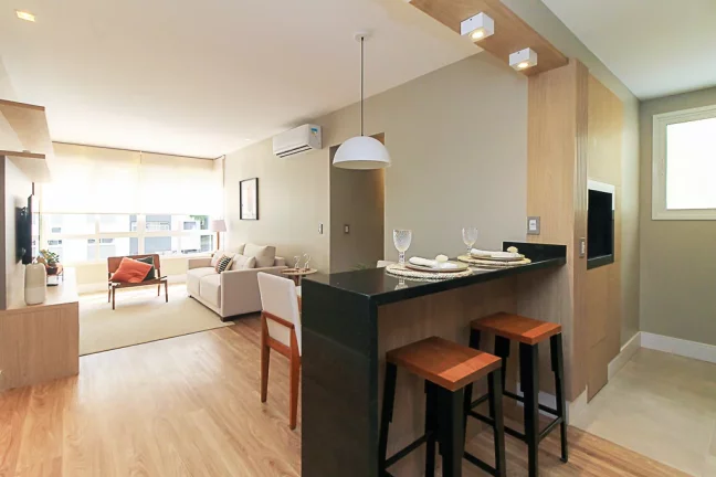 Imagem Apartamento Garden à venda em Porto Alegre, Petrópolis, com 2 quartos, 83,46m2