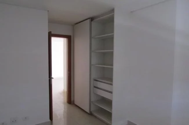 Imagem Apartamento - Área Útil: 108,78 m² , com 03 dormitórios, sendo 01 suíte, todos com armário emb...