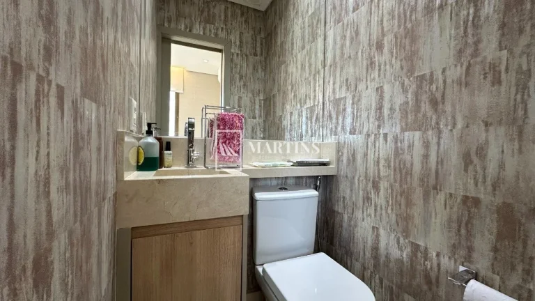 Imagem Localizada no tradicional Edifício Dr. Crispim, na SMHN Quadra 02 Bloco C, esta sala comercial de 3...