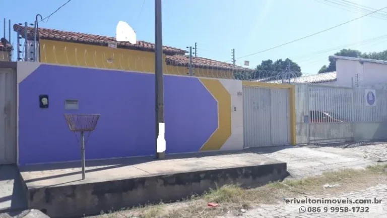 Imagem Casa de esquina no Parque Piaui II de Timon-MA (em semi-condomínio)
