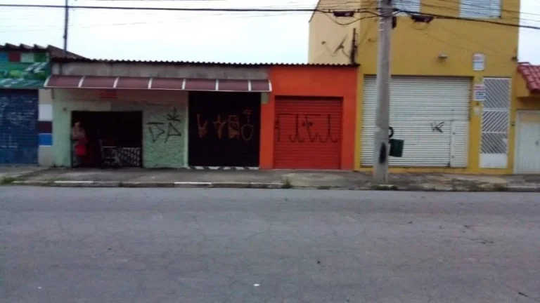 Imagem Ponto Comercial para Venda por R$650.000,00 com 250m², 1 sala, 6 banheiros e 2 vagas - Itaim paulista, São paulo / SP - Cód. 13653