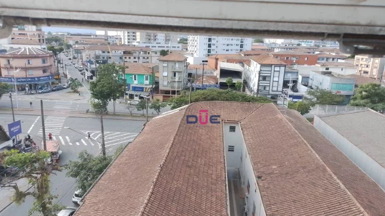Imagem apartamento no Embaré com 125m2, 2 quartos, dependencia completa de empregada e 1 vaga demarcada, elevador de frente no Embaré.