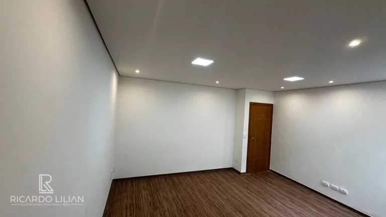 Imagem Apartamento com 72m², reformado e com duas suítes a venda na Moóca