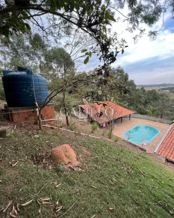 Imagem Chácara no Condomínio Portão do Castanho com área total de 5.000 M² com 2 Casas e Piscina | Jundiaí | São Paulo