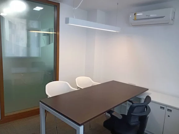 Imagem À VENDA E LOCAÇÃO - EXCELENTE ANDAR COMERCIAL NO CENTRO RJ