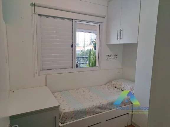 Imagem Apartamento de 101m² com 3 dormitórios, 2 suítes, 2 vagas cobertas em localização privilegiada na área nobre da Vila Mariana/Zsul..