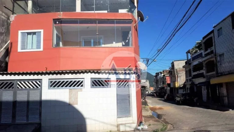 Imagem Sobrado com 2 dormitórios à venda, 168 m² por R$ 210.000,00 - Vila Natal - Cubatão/SP
