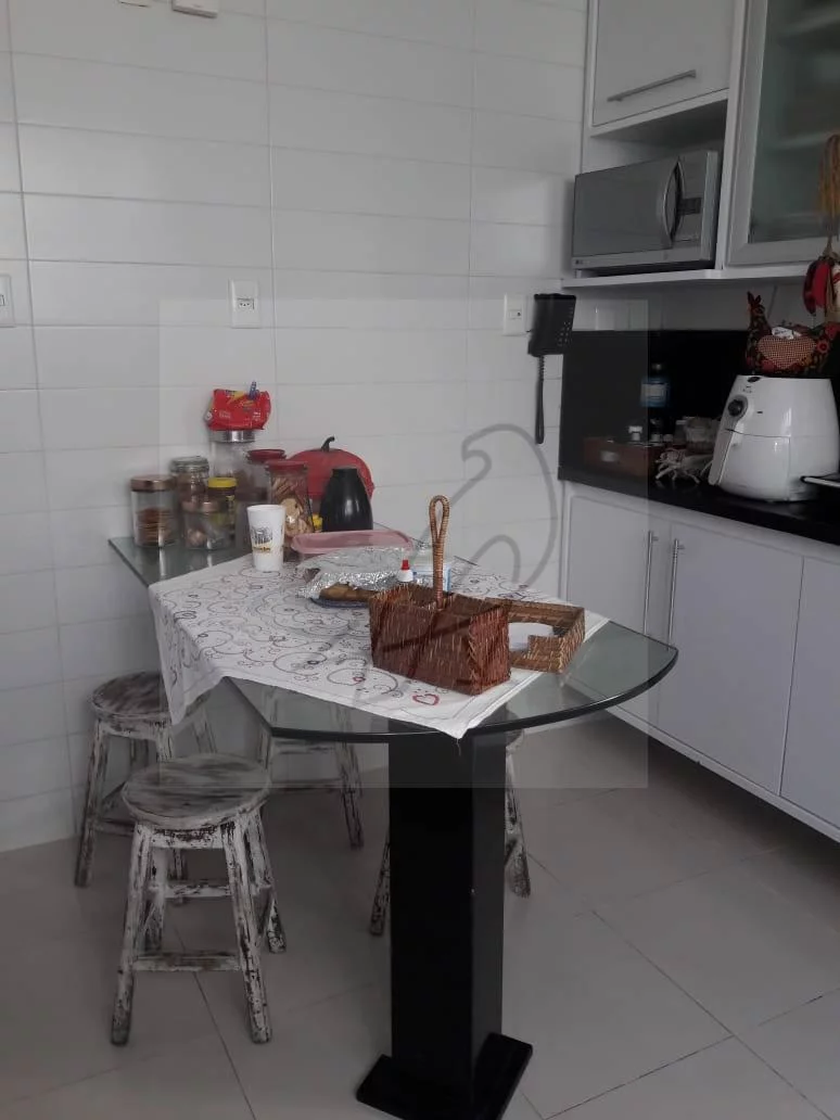 Imagem Vendo todo reformado - AP 4 quartos, 156m2, nascente total - Pituba, Salvador-BA