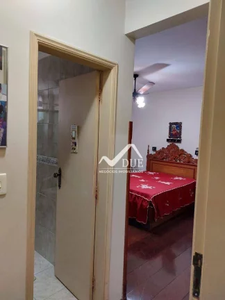 Imagem Apartamento com 3 dormitórios sendo à venda, 128 m² por R$ 715.000,00 - Embaré - Santos/SP