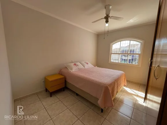 Imagem Sobrado com 3 dorms sendo uma suite, duas vagas e edicula no Jardim Textil - Proximo ao Analia Franco