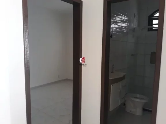 Imagem VENDO MARAVILHOSA CASA 3 QTS COM QUINTAL ENSEADA JACARAIPE