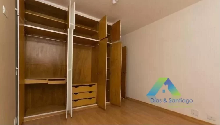 Imagem Alto Do Ipiranga Sobrado Alto Padrão, 154 metros, 3 dormitórios, sendo 1 suíte, 3 vagas com excelente localização e valor !!!