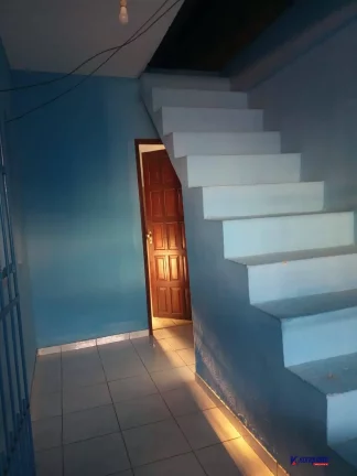 Imagem VENDO CASA DE 3/4 NO TOMBA COM AREA PARA AMPLIAÇÃO