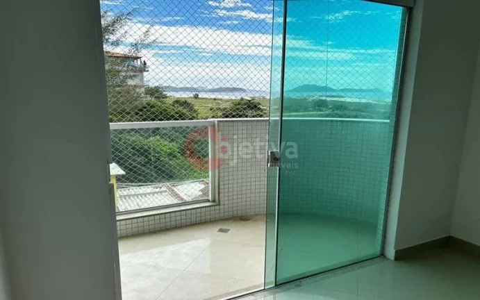 Imagem Excelente apartamento de 2 quartos com suíte à venda - Braga - Cabo Frio.
