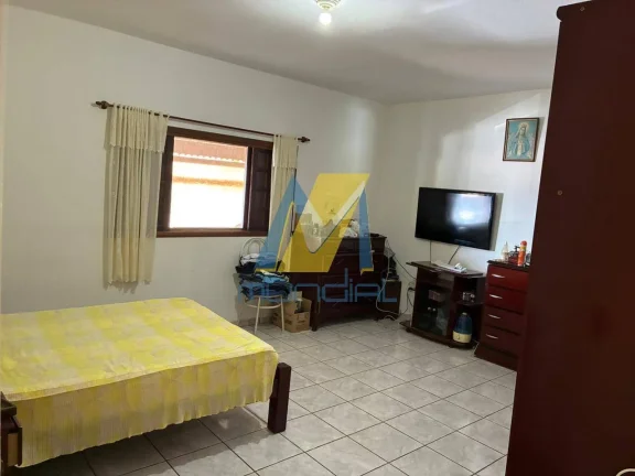 Imagem Chácara com amplo espaço e excelente potencial para moradia e lazer