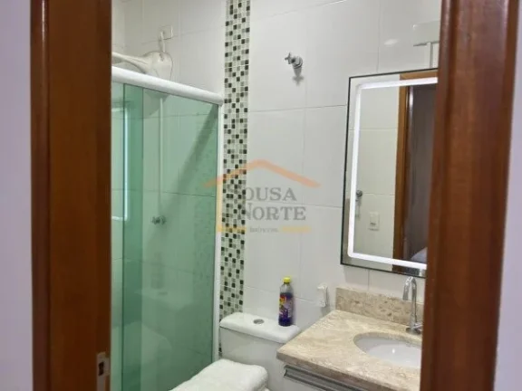 Imagem Sobrado em condomínio fechado, semi novo, 2 dormitórios, sendo 2 suítes, a principal com varanda,...