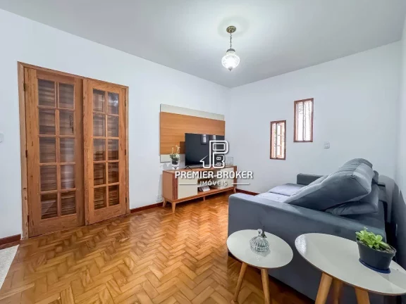 Imagem Casa à venda, 110 m² por R$ 650.000,00 - Meudon - Teresópolis/RJ