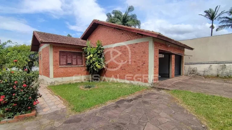 Imagem Sobrado + casa auxiliar em terreno de 1.864m² em Esteio