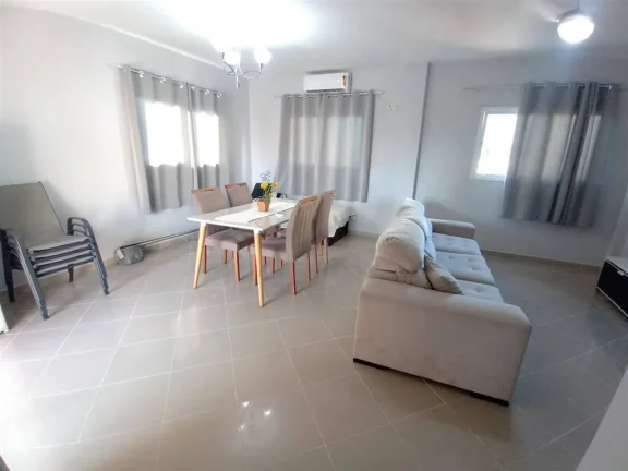 Imagem Sobrado Triplex na Vila Tupi em Praia Grande SP
