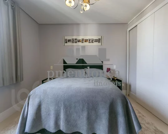 Imagem Cobertura duplex reformada na Pompéia com 3 quartos( 1 suite´)e 3 vagas, 216 m2