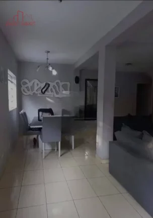 Imagem Sobrado 150m² 4 dormitórios