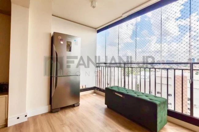 Imagem Apartamento de luxo na Vila Progredior, São Paulo-SP: 2 quartos, 2 suítes, 3 salas e 3 vagas de garagem.