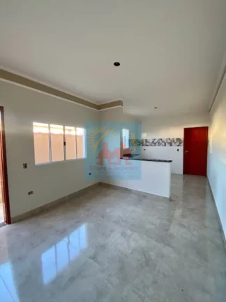 Imagem Casa na Praia de Mongaguá com churrasqueira, 239.900,00