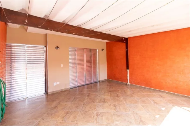 Imagem SOBRADO 124M COM 2 VAGAS