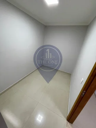 Imagem Imperdível! Casa à venda em São Paulo-SP, Jardim Maria Estela: 3 quartos, 3 suítes, 2 salas, 6 banheiros, 3 vagas. Conheça sua nova casa dos sonhos!