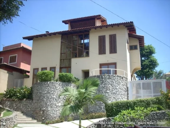 Imagem Casa com 3 dormitórios à venda, 285 m² por R$ 1.350.000,00 - Granja Viana - Carapicuíba/SP