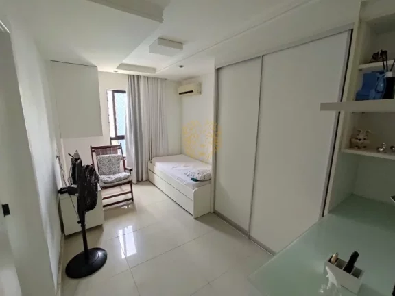 Imagem Apartamento de Luxo à Venda em Aracaju-SE no Bairro Jardins - 4 Quartos, 3 Suítes, 2 Salas, 5 Banheiros, 2 Vagas de Garagem, 153m². Condomínio LE BISTROL.