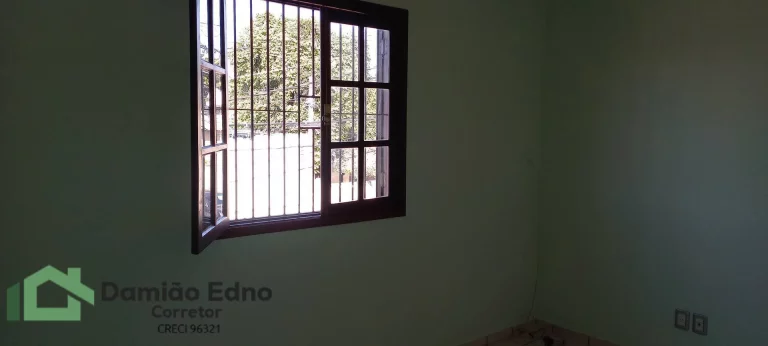 Imagem SOBRADO COM 3 DORMITÓRIOS SENDO 1 SUITE