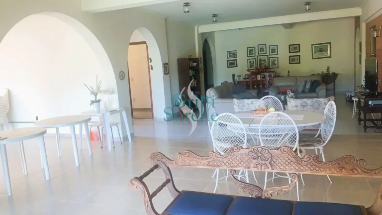 Imagem Casa de Condomínio à Venda em Monte Alegre do Sul/SP