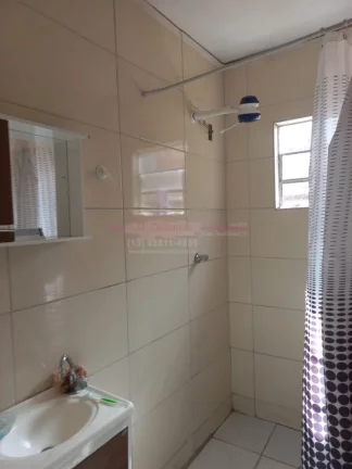 Imagem casa com 2 dormitórios sendo uma suíte, próximo ao centro de Boituva