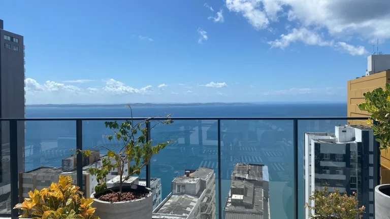 Imagem Imóvel à venda em Salvador, Vitória: Cozinha, Vista para o mar, Perto de escola