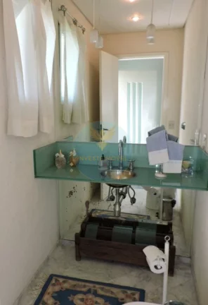 Imagem Casa em Condomínio a Venda no bairro Granja Viana - Carapicuíba, SP