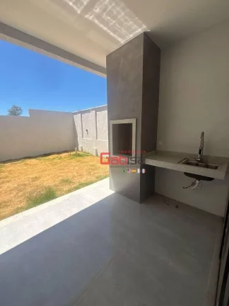 Imagem Casa com 3 dormitórios à venda, 125 m² por R$ 850.000,00 - Vila Sao Pedro - São Pedro da Aldeia/RJ