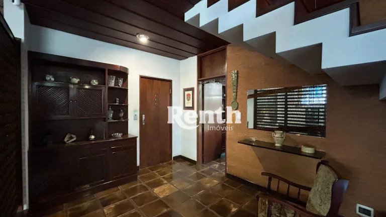 Imagem Sobrado com 5 dormitórios à venda, 423 m² por R$ 1.800.000,00 - Centro - Rio Claro/SP