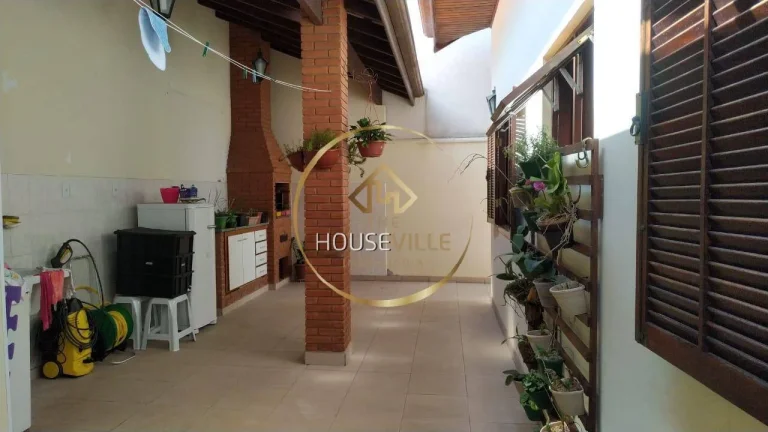 Imagem Casa 3 dormitórios ( 1 suíte), 2 vagas, Urbanova, Sjc.